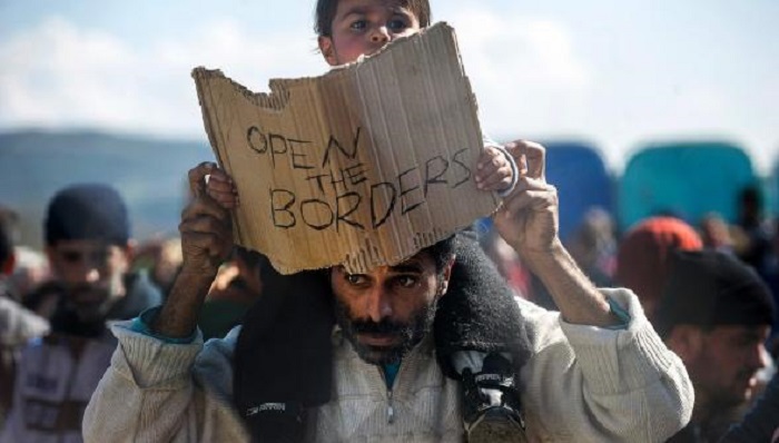 Manifestation de migrants à la frontière macédonienne